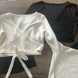 Bundle of 2 Women’s Bell Sleeve Crop Top Shirts